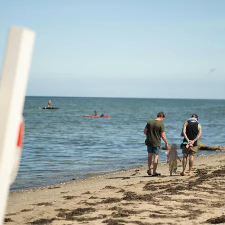 Villavilla #696 - Skåstrup Strand, Fyn Og øer * Bogense